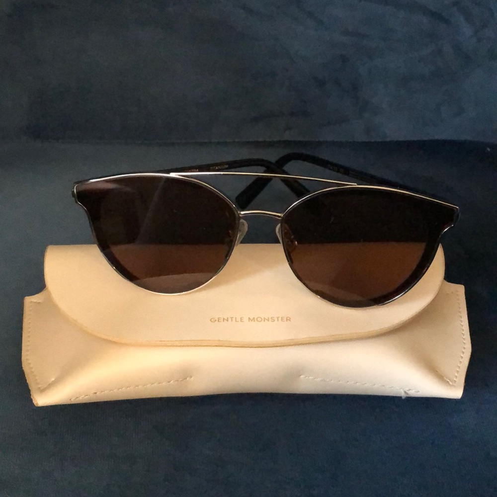 Gentle Monster Last Bow sunglasses